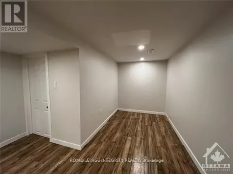61 Elvaston Avenue Ottawa ON K2G 3X6