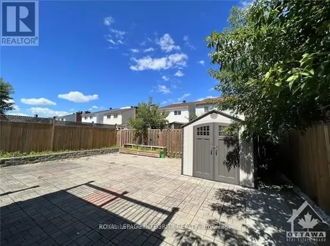 61 Elvaston Avenue Ottawa ON K2G 3X6
