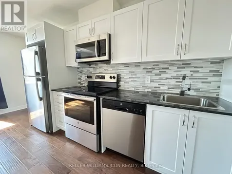 315 Terravita Private Ottawa ON K1V 2S1