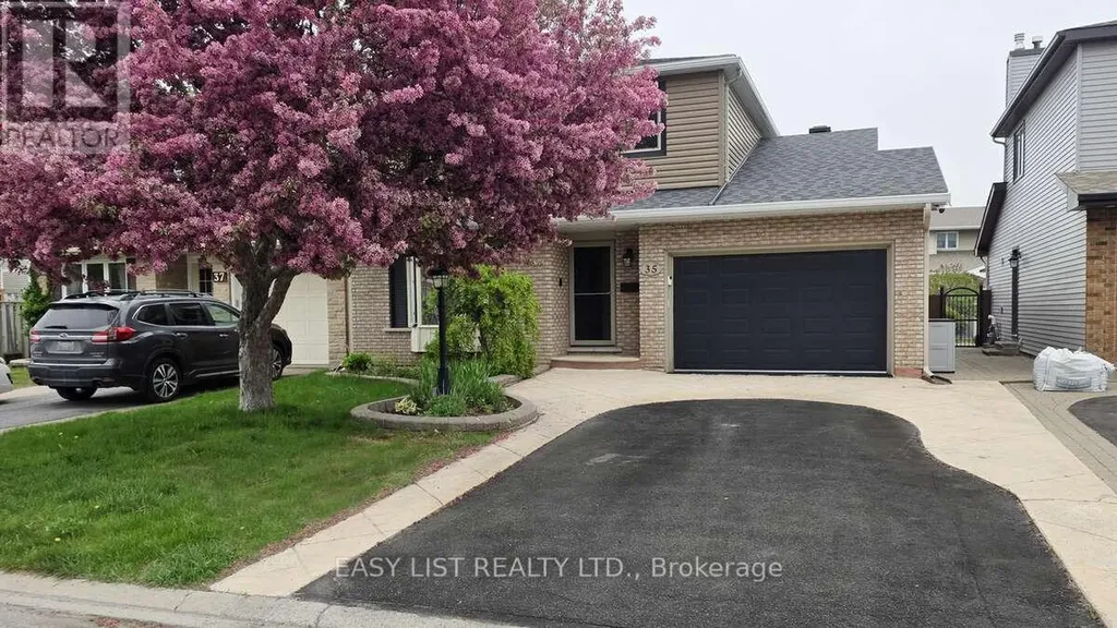 35 Ivylea Street Ottawa ON K2G 4X1