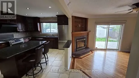 35 Ivylea Street Ottawa ON K2G 4X1