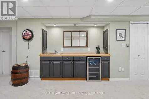 48 Deer Lane Adjala-tosorontio ON L0M 1J0