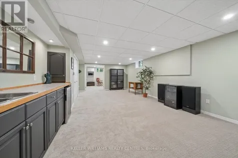 48 Deer Lane Adjala-tosorontio ON L0M 1J0