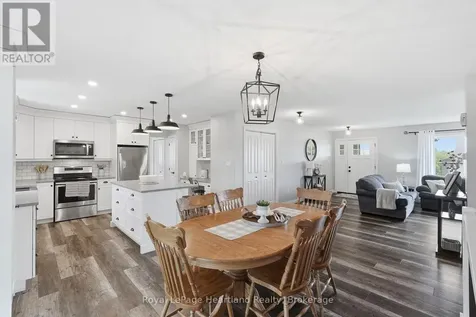 17 Brown Street North Minto ON N0G 1M0