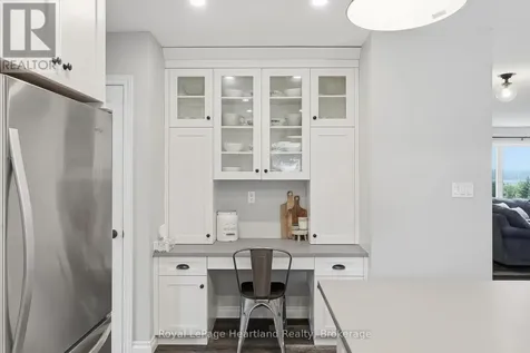 17 Brown Street North Minto ON N0G 1M0