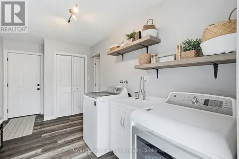 17 Brown Street North Minto ON N0G 1M0