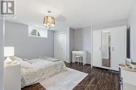 17 Brown Street North Minto ON N0G 1M0