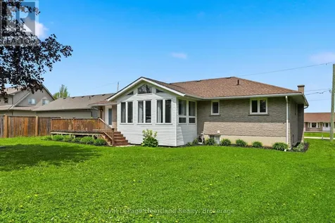 17 Brown Street North Minto ON N0G 1M0