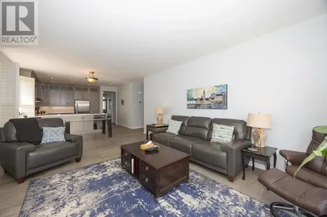 80 Black Bear Way Ottawa ON K2S 2G6