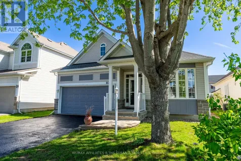 80 Black Bear Way Ottawa ON K2S 2G6
