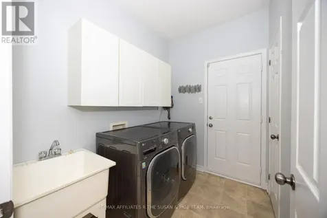 80 Black Bear Way Ottawa ON K2S 2G6