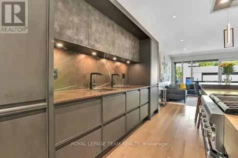 353 Winston Avenue Ottawa ON K2A 1Y6