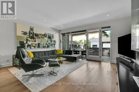 353 Winston Avenue Ottawa ON K2A 1Y6