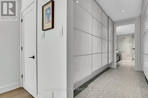 353 Winston Avenue Ottawa ON K2A 1Y6