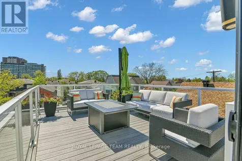 353 Winston Avenue Ottawa ON K2A 1Y6