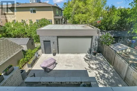 353 Winston Avenue Ottawa ON K2A 1Y6