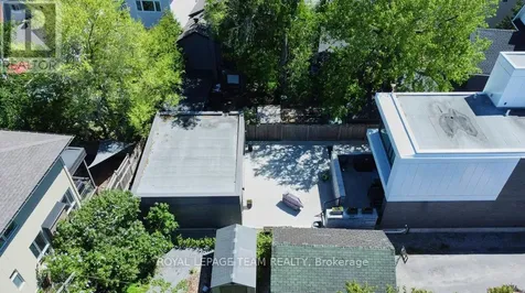 353 Winston Avenue Ottawa ON K2A 1Y6