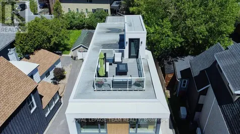353 Winston Avenue Ottawa ON K2A 1Y6