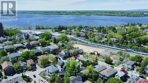 353 Winston Avenue Ottawa ON K2A 1Y6