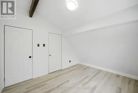 61 Antigua Drive Wasaga Beach ON L9Z 2S3