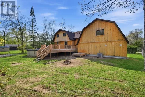 61 Antigua Drive Wasaga Beach ON L9Z 2S3