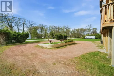 61 Antigua Drive Wasaga Beach ON L9Z 2S3