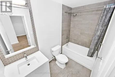 2520 Eglinton Avenue West Mississauga (central Erin Mills) ON L5M 0Y4
