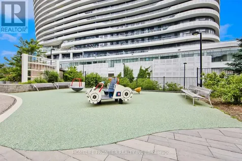2520 Eglinton Avenue West Mississauga (central Erin Mills) ON L5M 0Y4