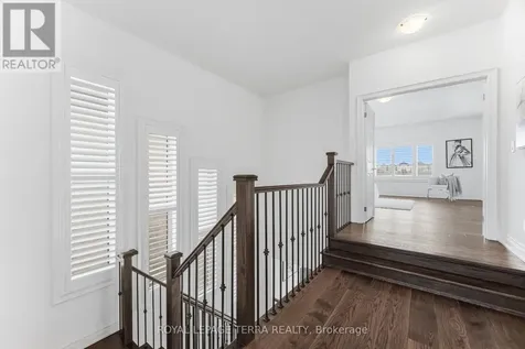 11 Lockton Street Whitby ON L1P 0E1