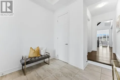 11 Lockton Street Whitby ON L1P 0E1