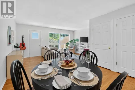 17 Pixley Private Ottawa ON K1G 4C3