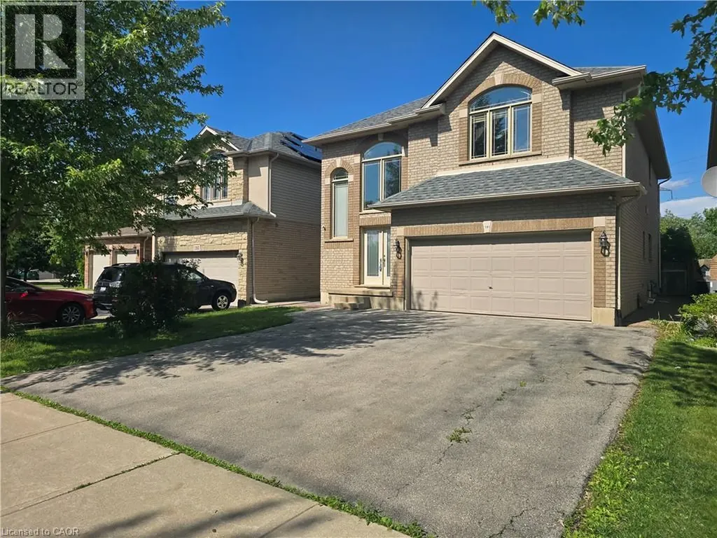 197 Cloverleaf Drive Ancaster ON L9K 1T4