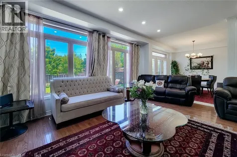 197 Cloverleaf Drive Ancaster ON L9K 1T4