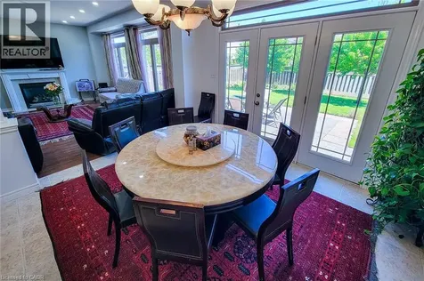 197 Cloverleaf Drive Ancaster ON L9K 1T4