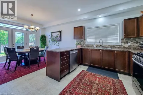 197 Cloverleaf Drive Ancaster ON L9K 1T4