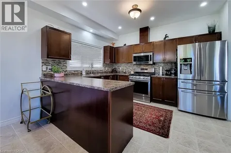197 Cloverleaf Drive Ancaster ON L9K 1T4