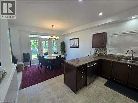 197 Cloverleaf Drive Ancaster ON L9K 1T4