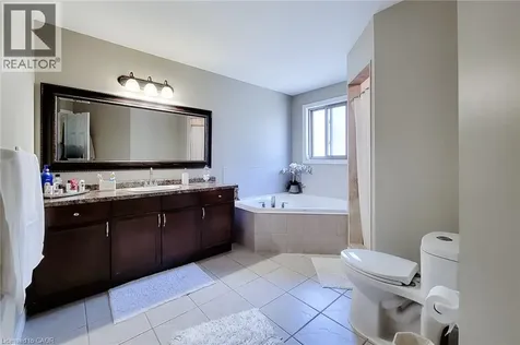 197 Cloverleaf Drive Ancaster ON L9K 1T4