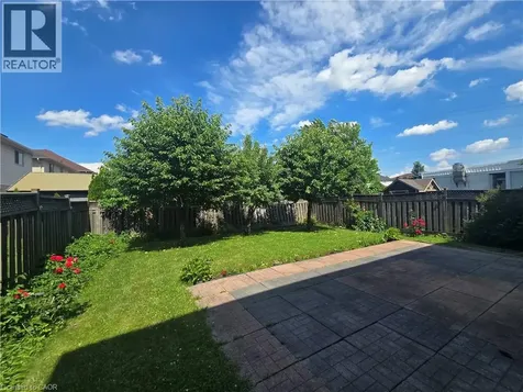 197 Cloverleaf Drive Ancaster ON L9K 1T4