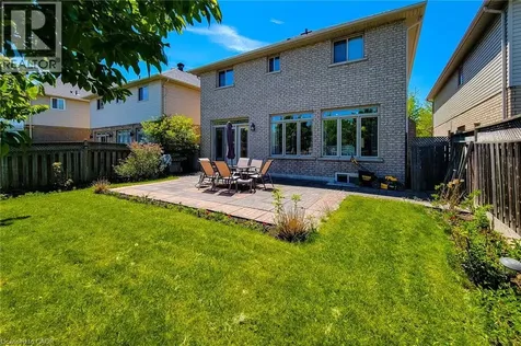 197 Cloverleaf Drive Ancaster ON L9K 1T4