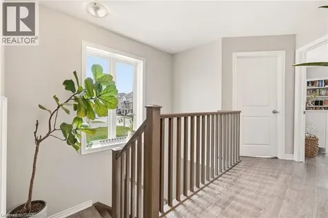131 Sonoma Lane Stoney Creek ON L8E 0J9