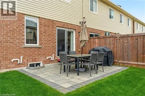 131 Sonoma Lane Stoney Creek ON L8E 0J9