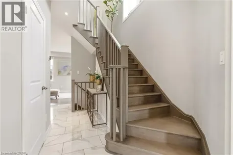 131 Sonoma Lane Stoney Creek ON L8E 0J9