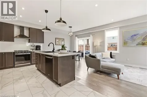 131 Sonoma Lane Stoney Creek ON L8E 0J9