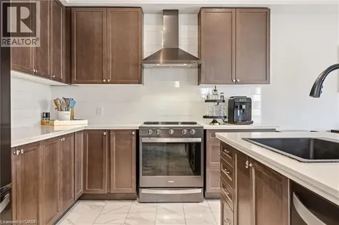 131 Sonoma Lane Stoney Creek ON L8E 0J9