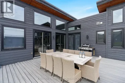 116 Arnot Crescent Blue Mountains ON L9Y 0Z8