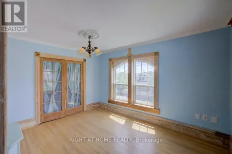 402 Lambton Street East West Grey ON N0G 1R0