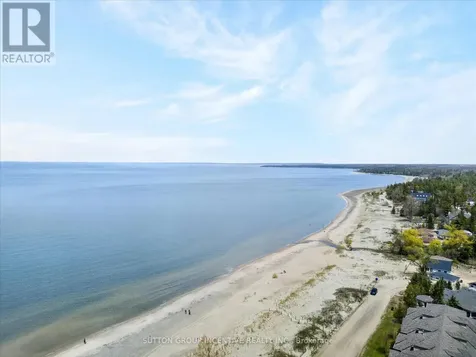 764 River Road East Wasaga Beach ON L9Z 2M7