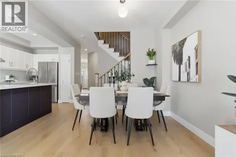 2426 Shadow Court Oakville ON L6M 5G6