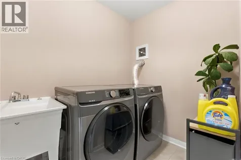 2426 Shadow Court Oakville ON L6M 5G6